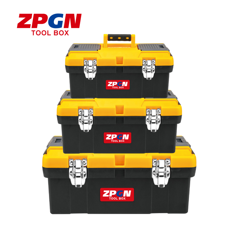 QUALITY PLASTIC TOOLBOX